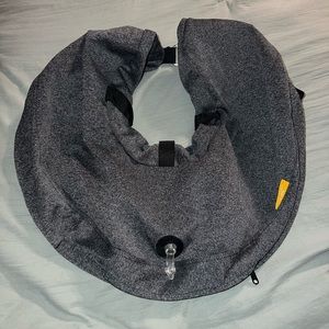 Inflatable dog collar recovery collar